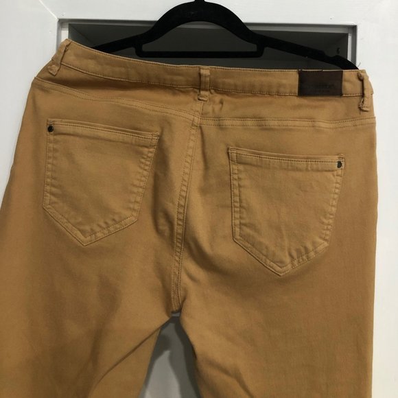 Zara Tan Colour Skinny Leg Jeans 34 inch waist - Picture 2 of 10